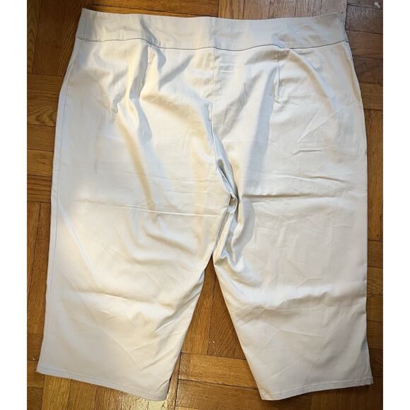 Ashley Stewart Capri Crop Pants 5X Beige Button Fly Lightweight Comfort Shorts - Picture 4 of 7